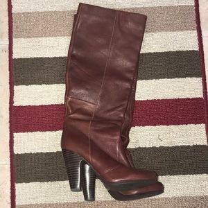 Knee High Leather Upper Sophie Boot Size 6M 😘